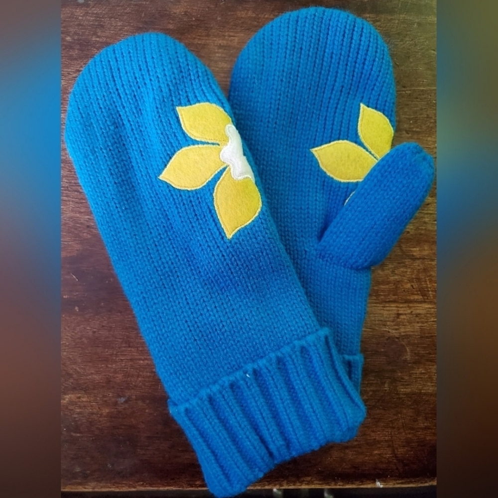 Kootenay Knitted Gloves🌻💙💛